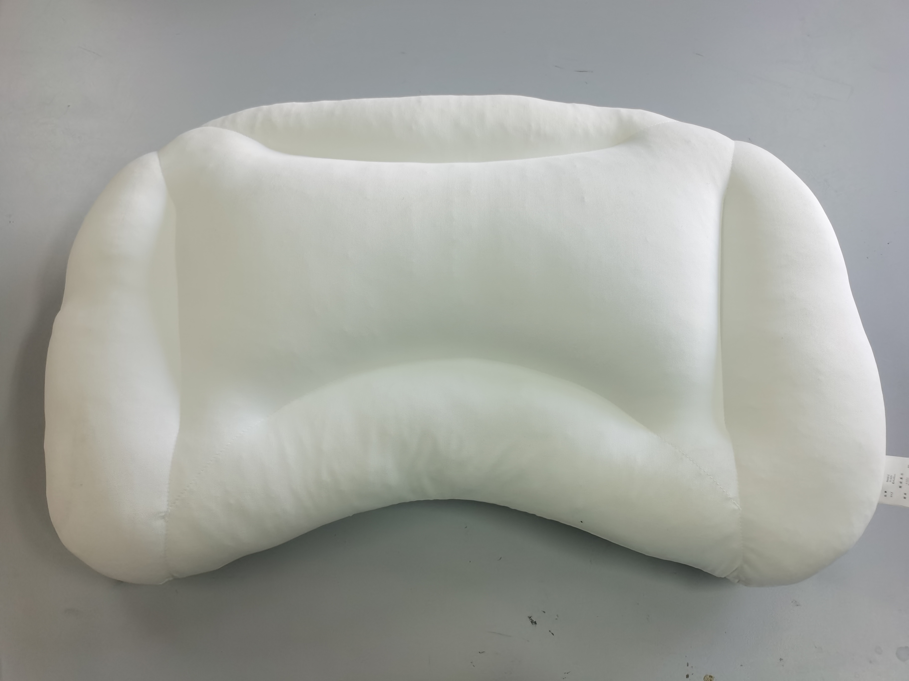 PILLOW_青島紡聯(lián)集團進出口有限公司